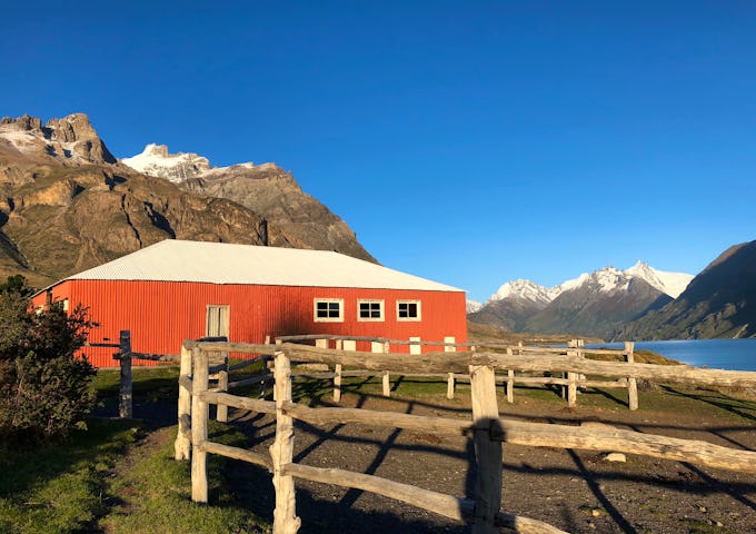 Estancia helsingfors outside lake