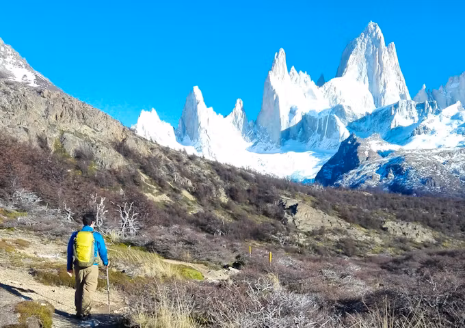 Agustin hiking to Laguna De los Tres, Argentina