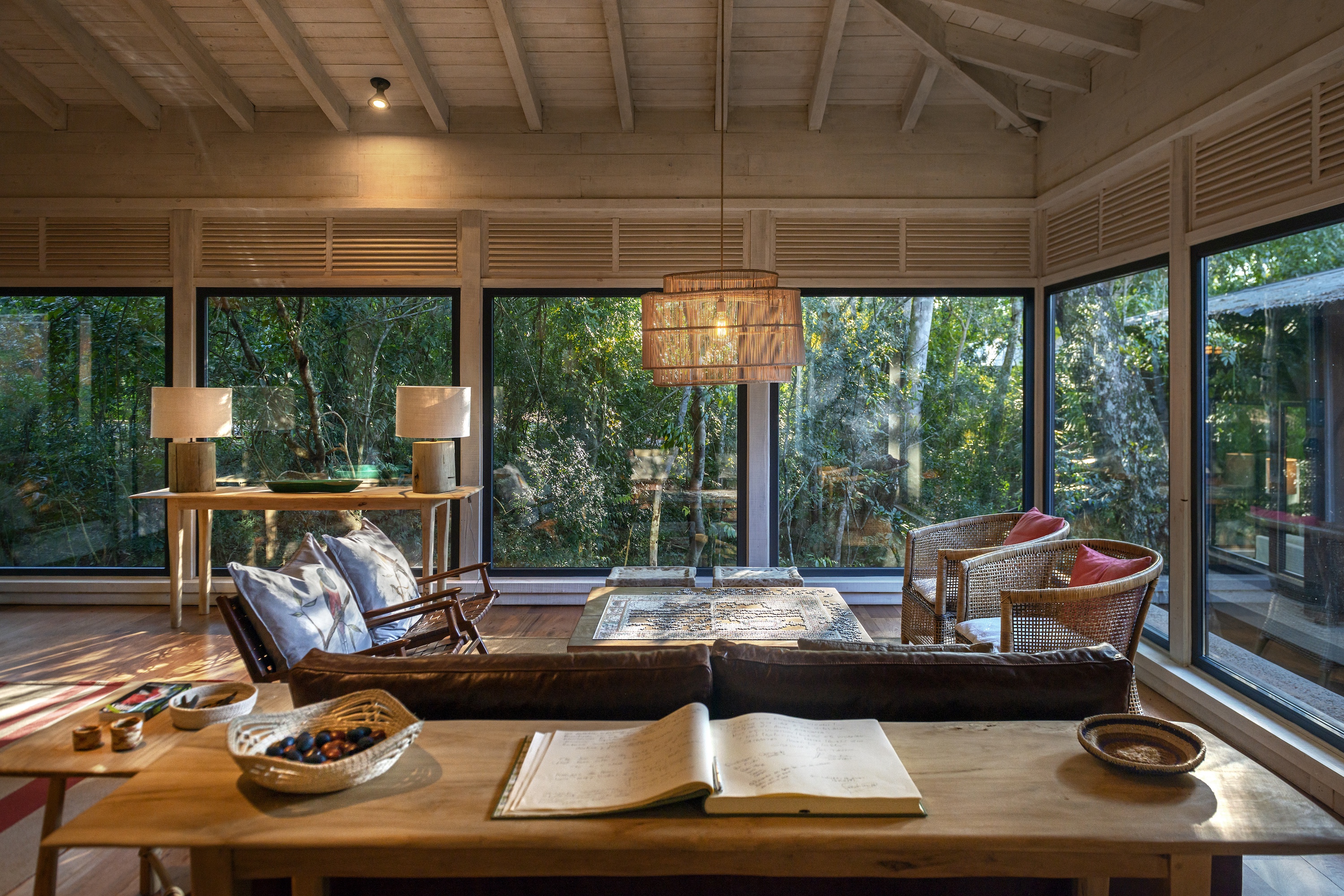 Awasi Iguazu - main lodge interior