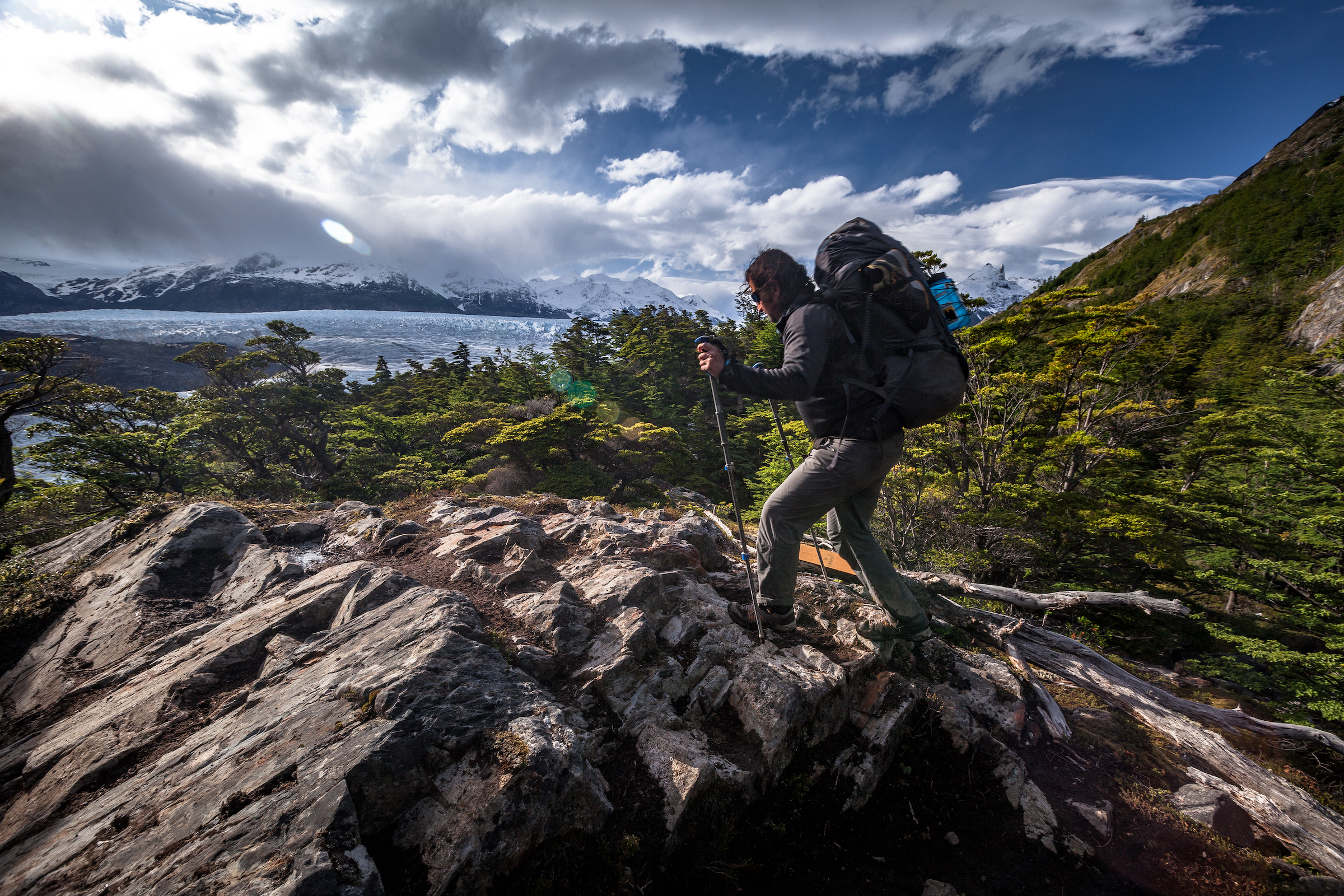 Hiking to Glacier Grey on the O Circuit