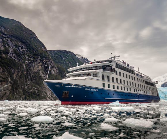 Ventus Australis Patagonian cruise ship, Patagonia