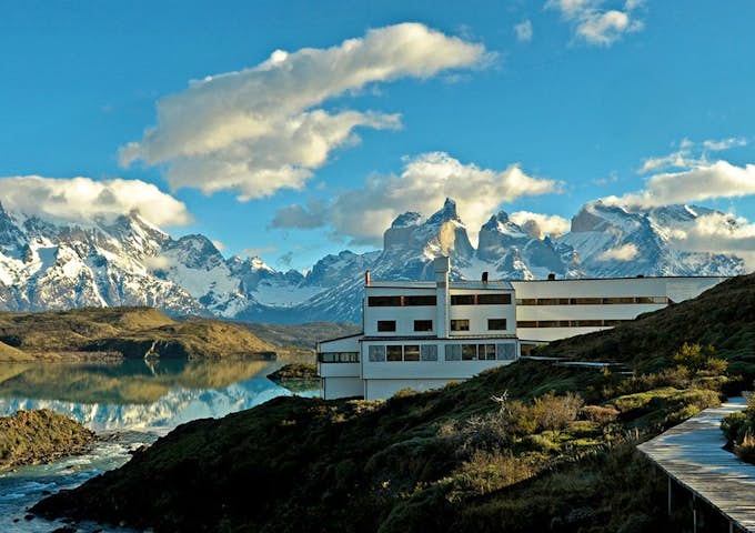 Explora building