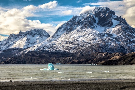 Lake Grey, Torres del Paine, Patagonia, Chile