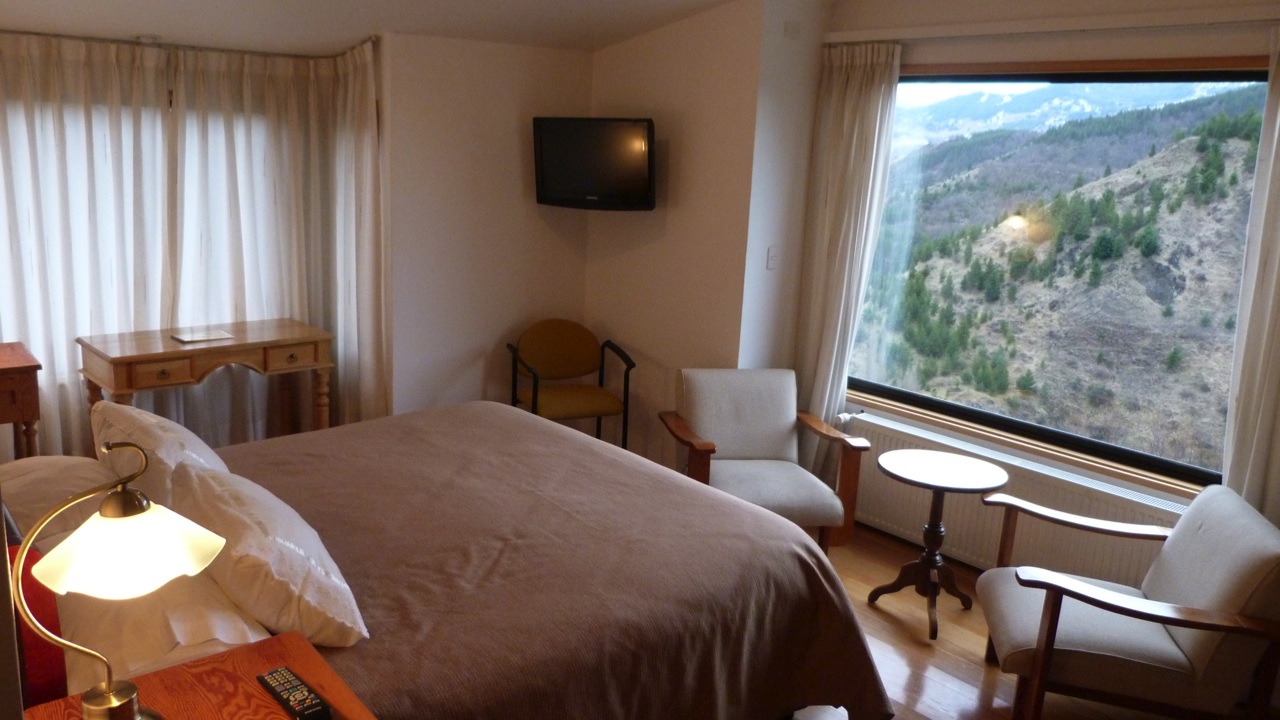 el reloj coyhaique hotel