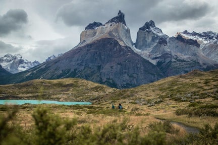 Cuernos Viewpoint Hike