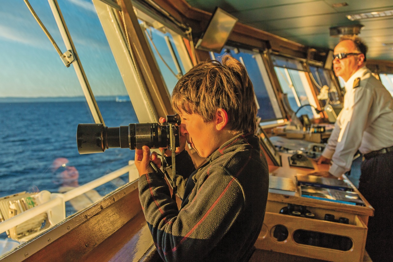 Bridge, National Geographic Explorer