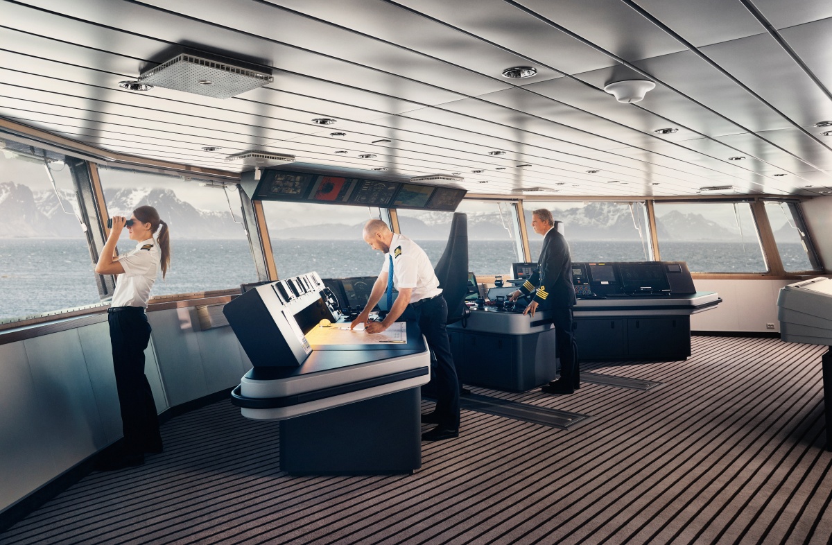 Bridge, National Geographic Endurance