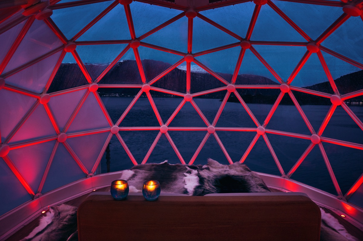 Igloo, National Geographic Endurance