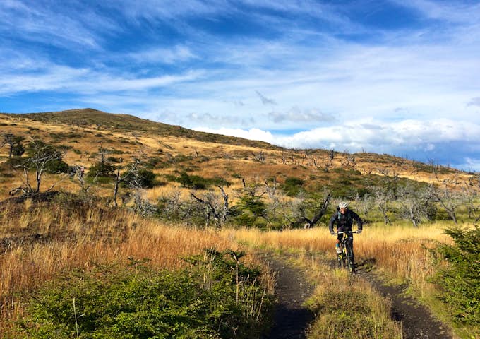 Laguna Azul mountain biking Dittmar