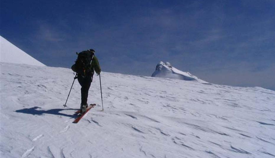 Cerro Mariano Moreno (3,462m)