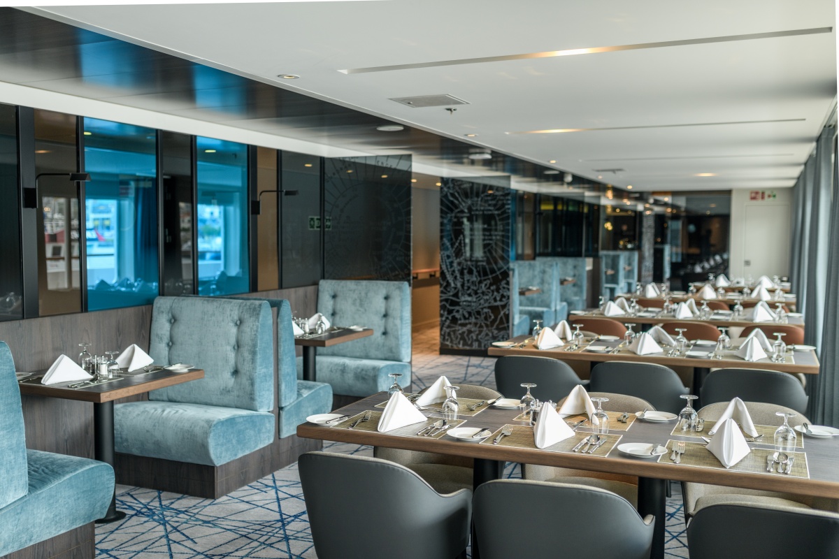 Quark - Ultramarine - Balena Restaurant