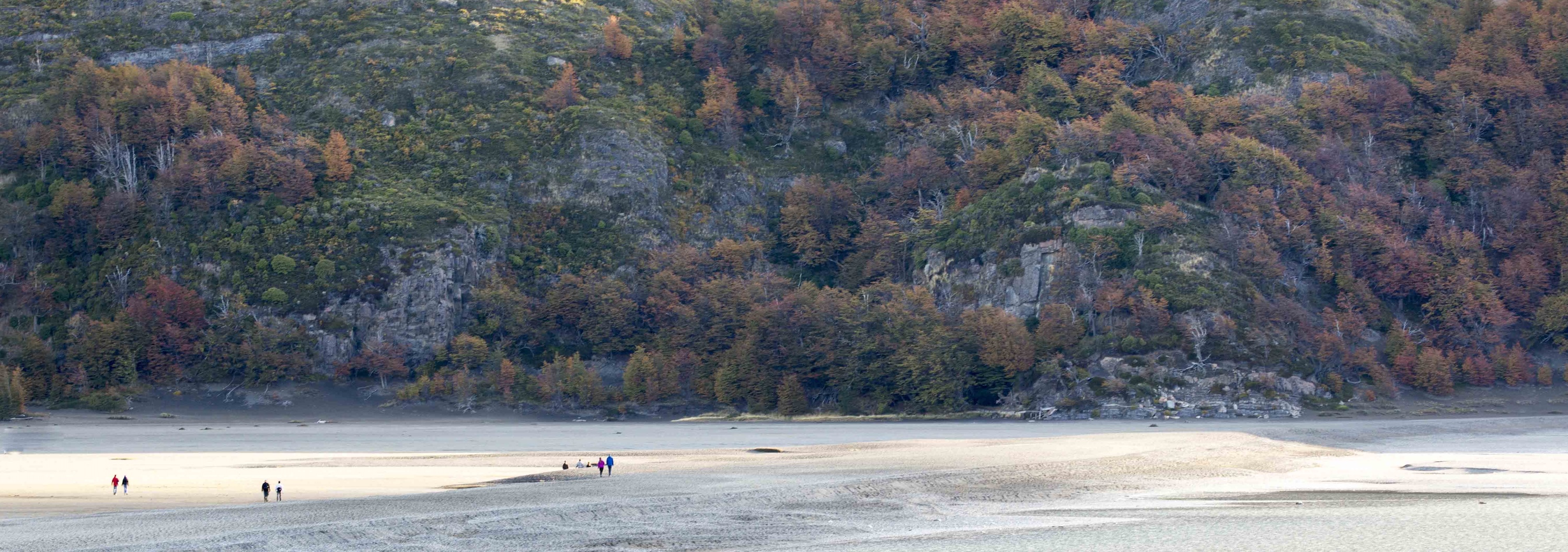 Tierra Patagonia Excursions - Grey Beach