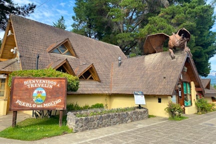Trevelin tourist office with dragon in Welsh Patagonia