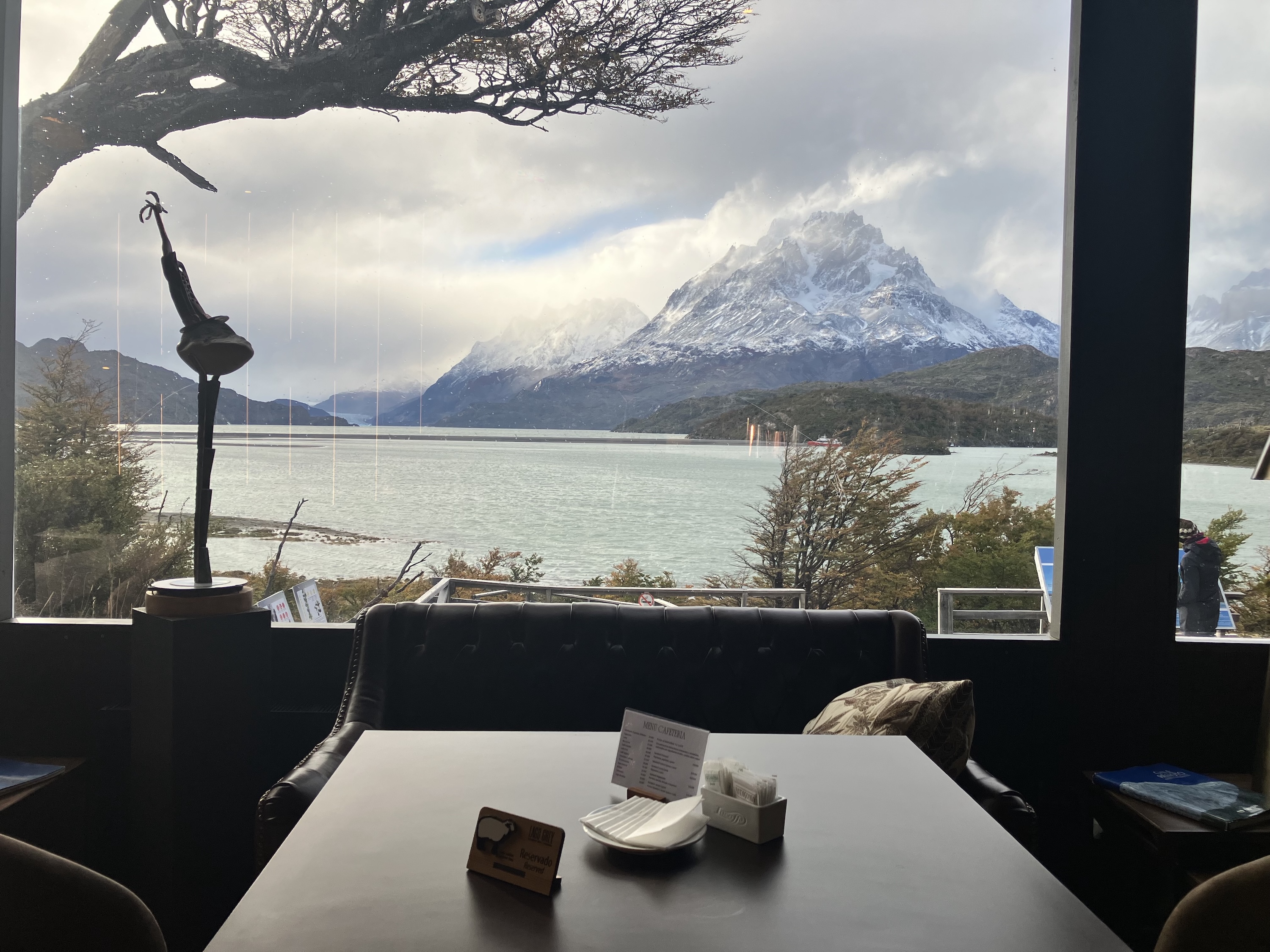 Hotel Lago Grey