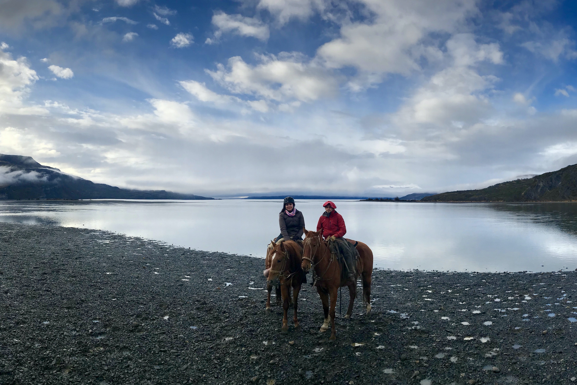 Horse riding in Torres del Paine in winter