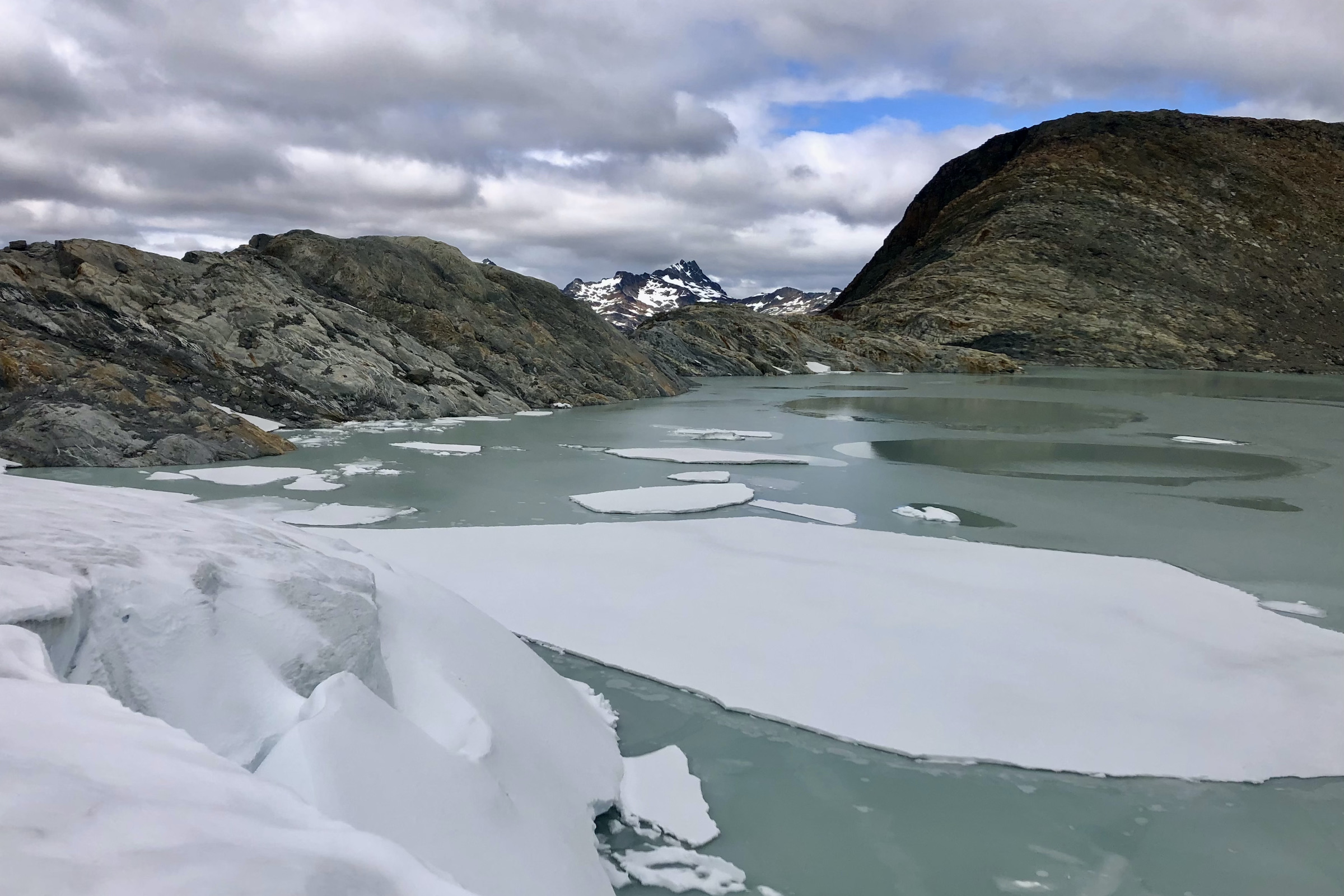 Ojo del Albino glacier hike in Tierra del Fuego