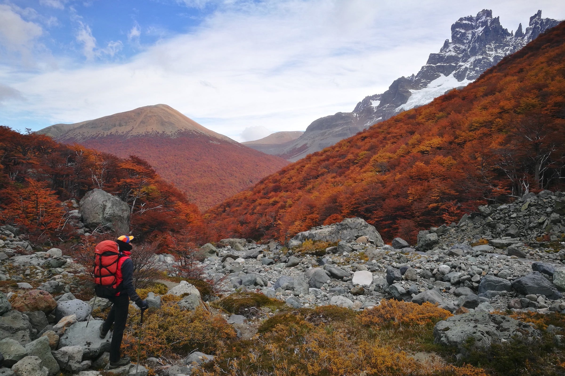 Hiking amid autumn colours in Aysen