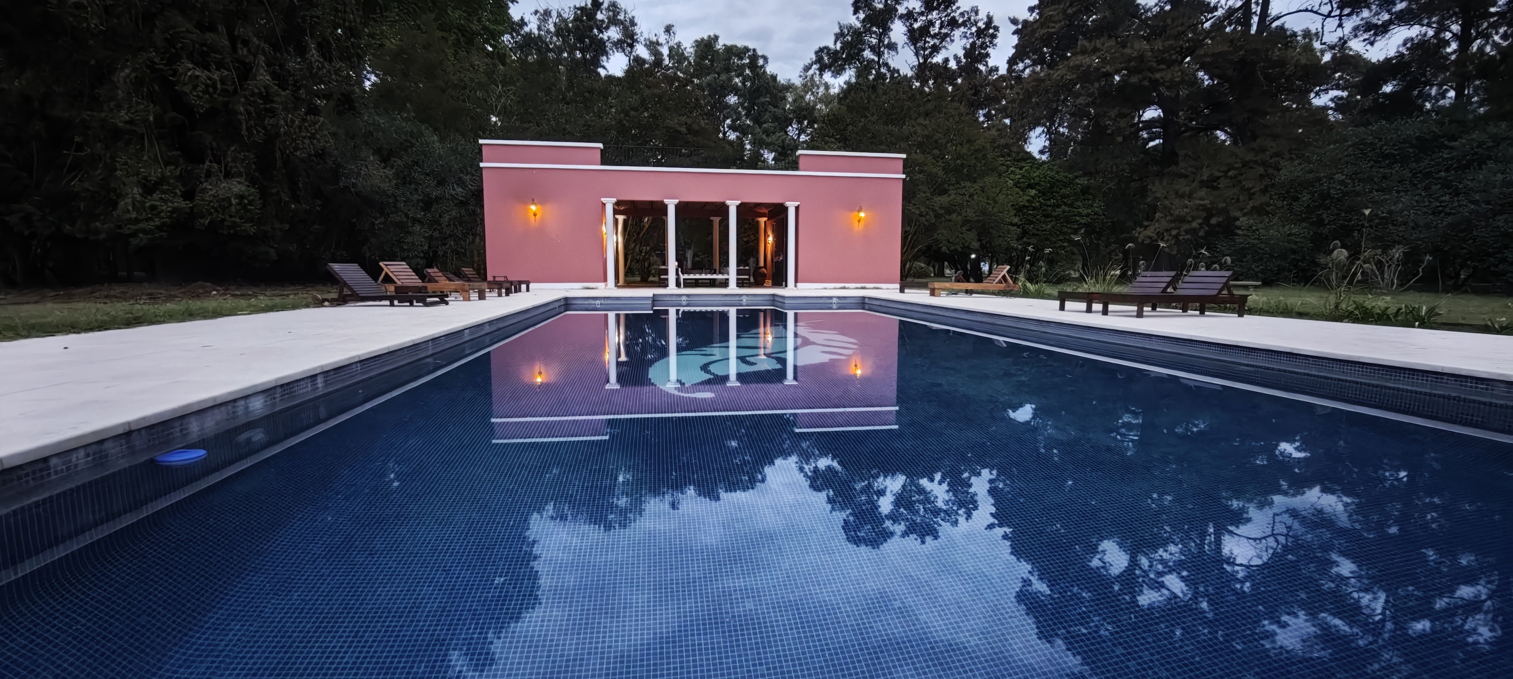 Estancia la Bandada pool