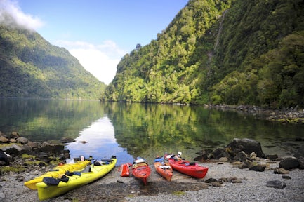 Pumalin kayaking