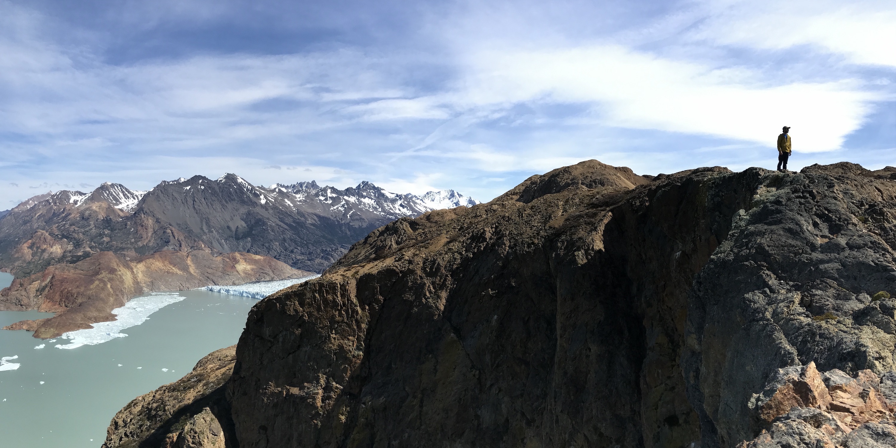 View of Lago Viedma on the Huemul Circuit