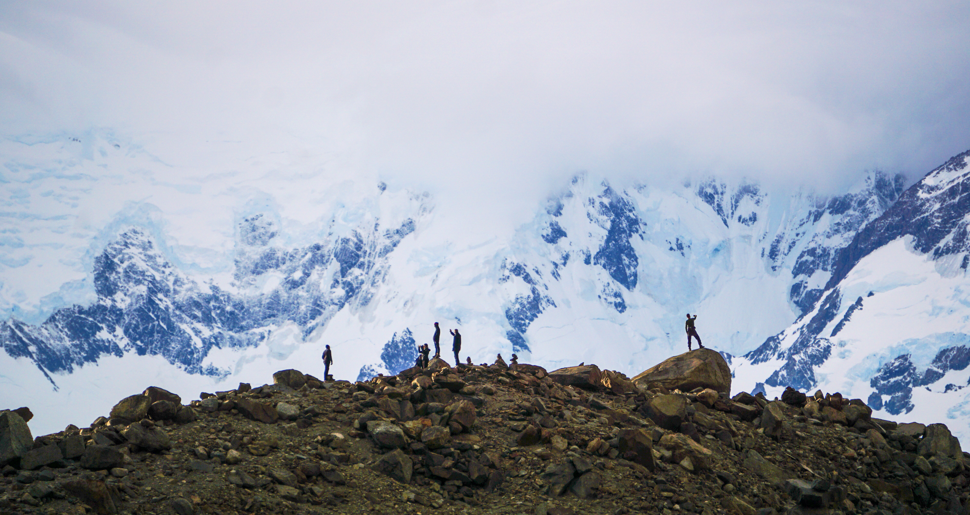 En route to the Marconi Pass on the Huemul Circuit trek