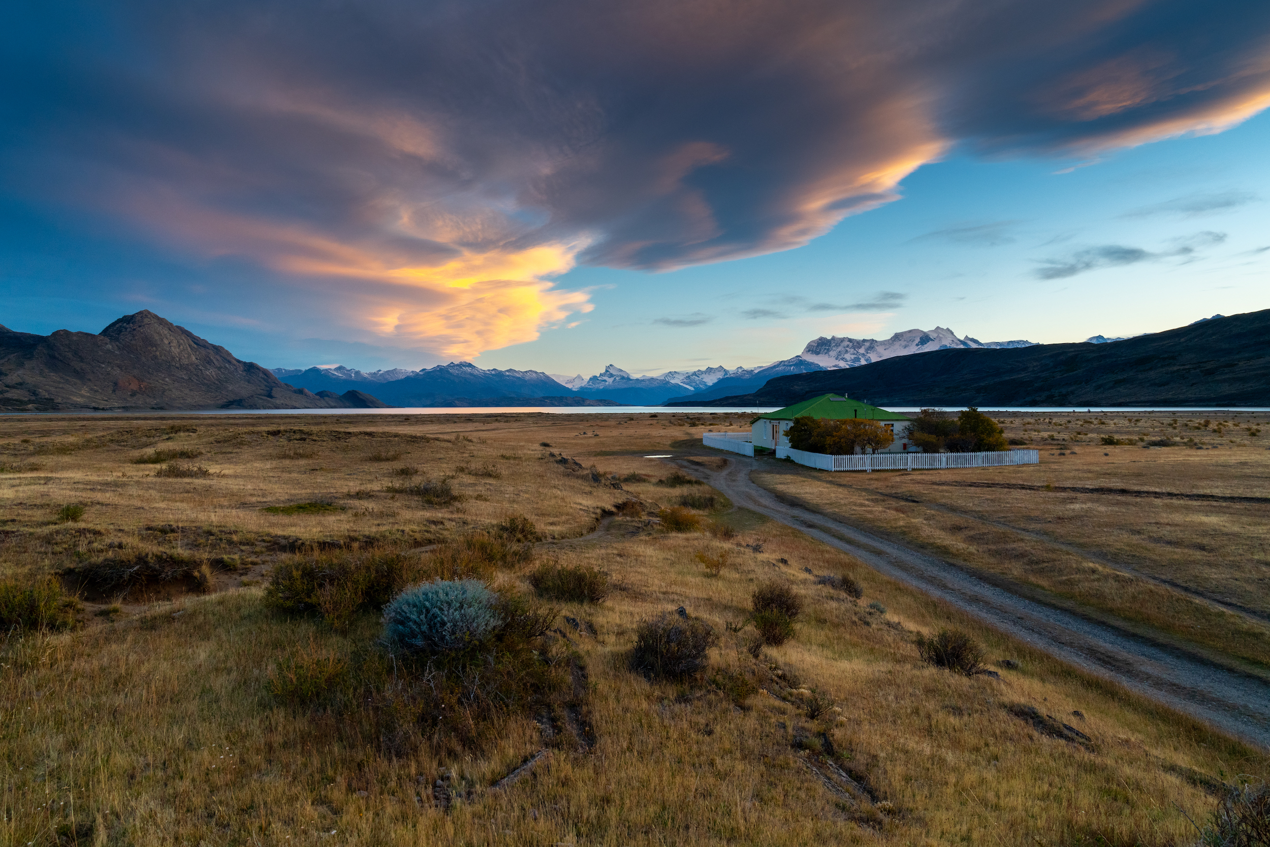 Estancia Cristina in the remote landscape of Los Glaciares
