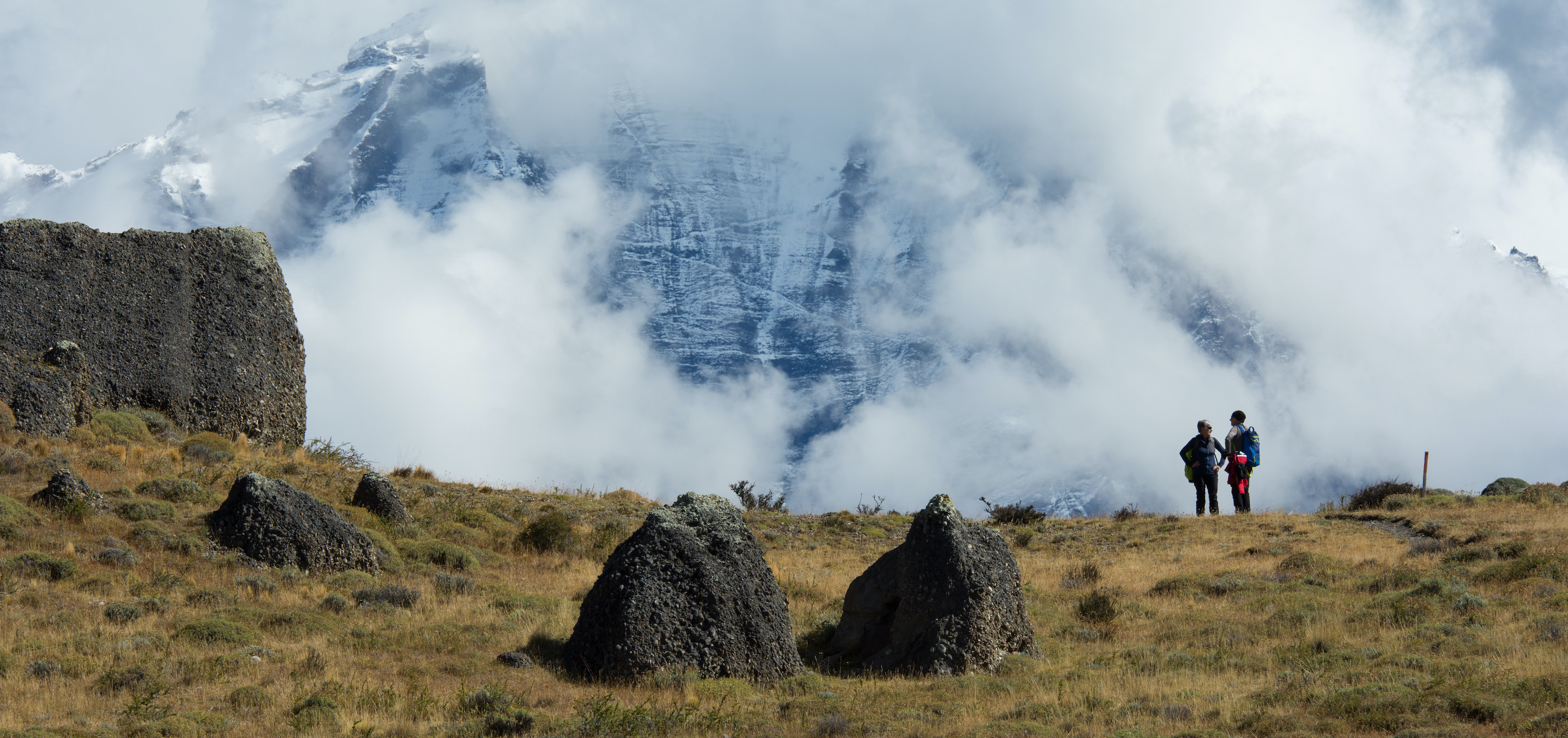 Moody mountains on a day hike in Torres del Paine