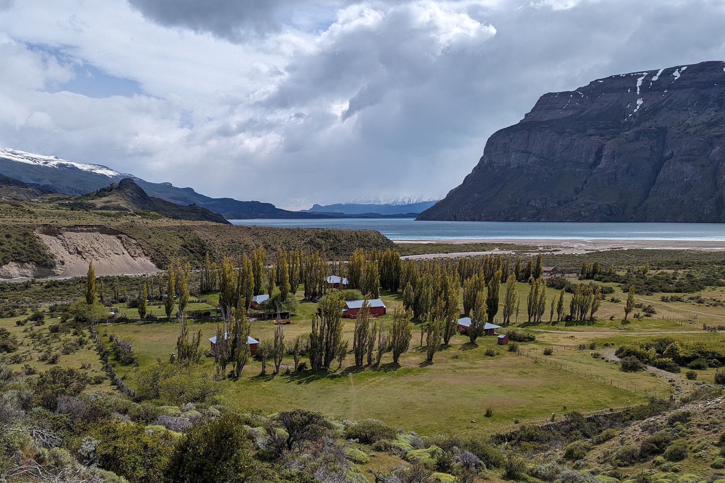 View of Estancia El Condor in Los Glaciares