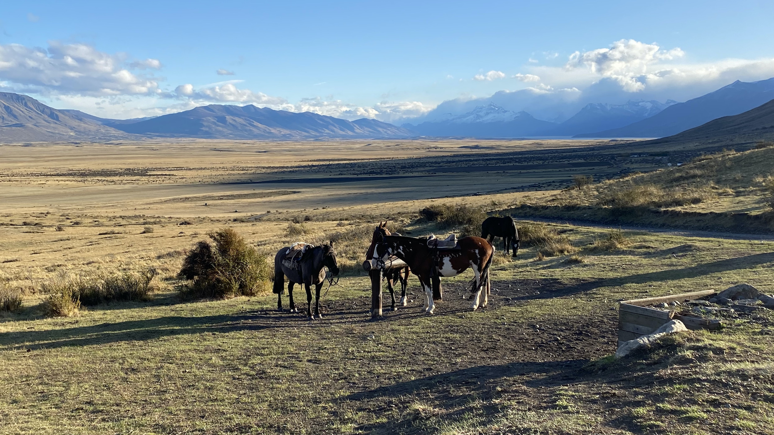 Horse riding at Eolo near El Calafate in Los Glaciares