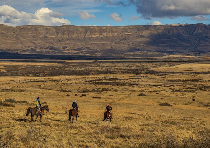 Horseriding from EOLO