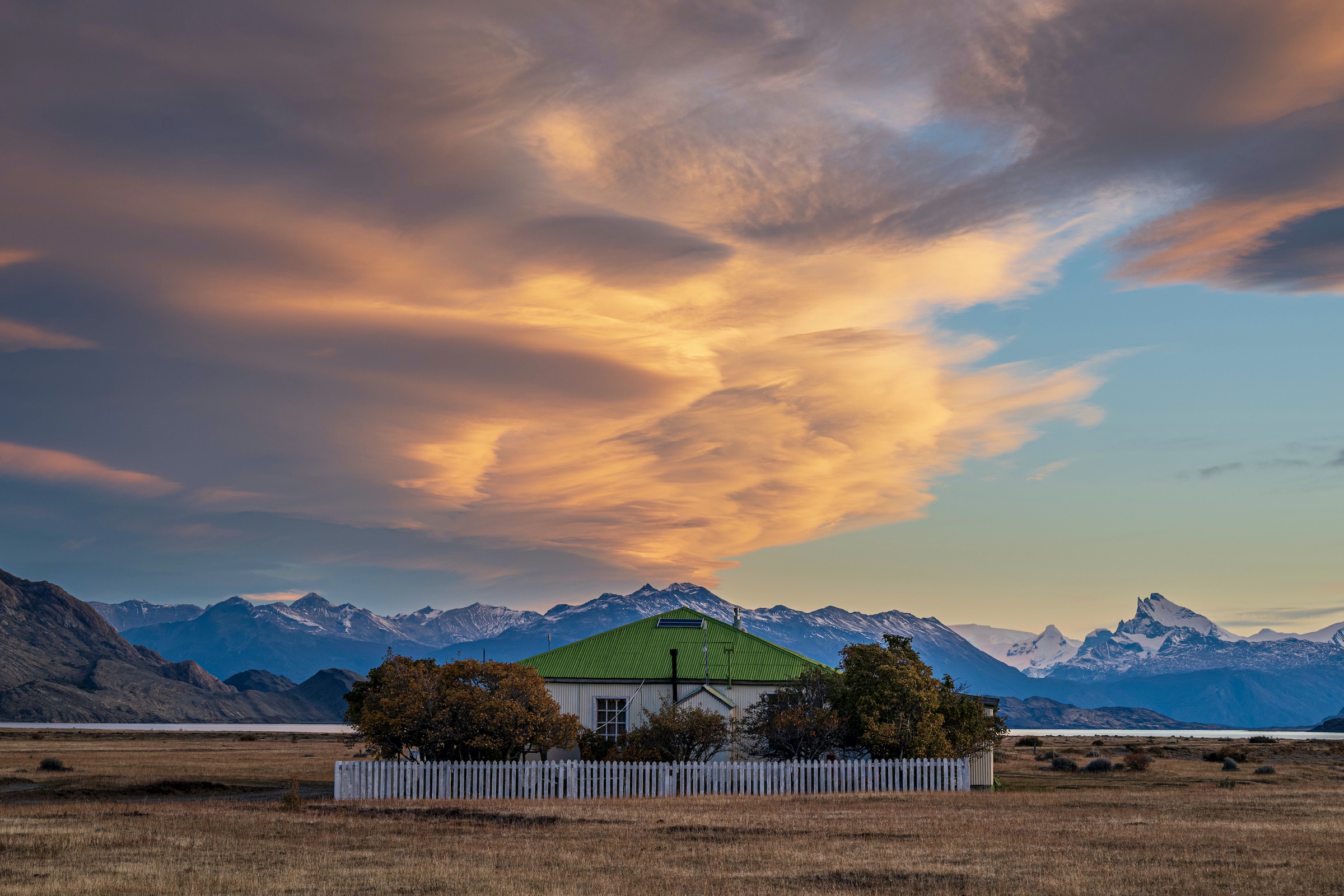 Estancia Cristina in the remote landscape of Los Glaciares