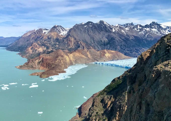View of Lago Viedma on the Huemul Circuit
