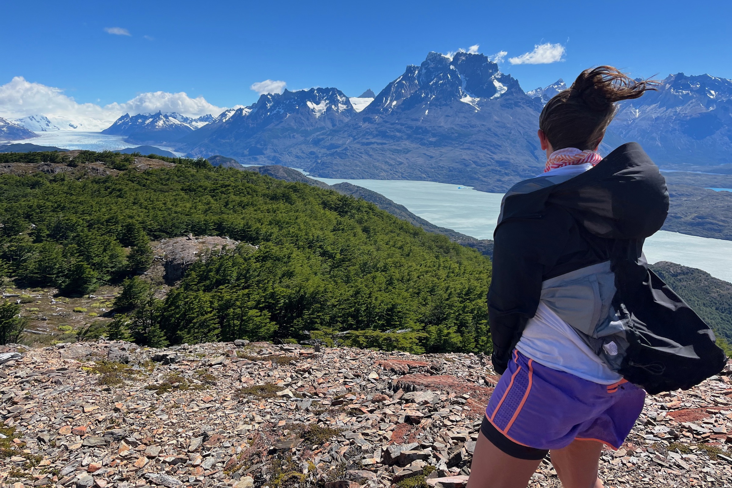 Miradaor Ferrier above Pingo Valley in Torres del Paine