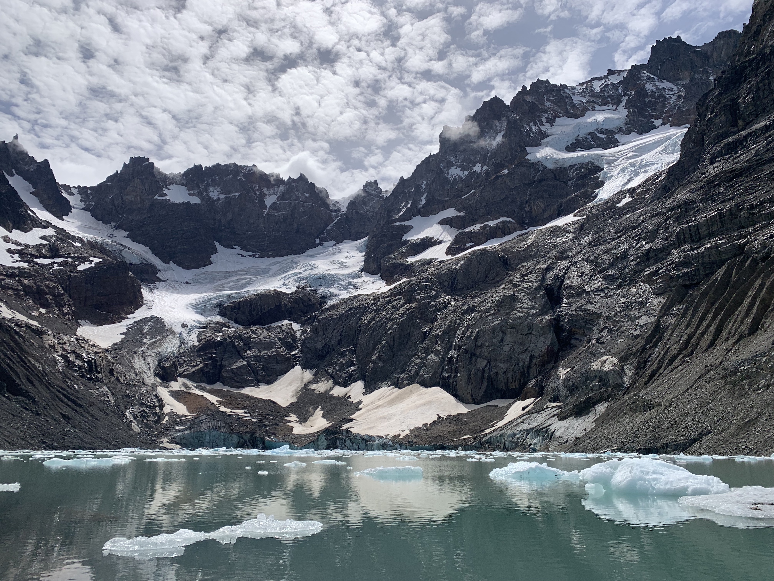 Cerro Castillo Trek - Felipe recce - glacial lake