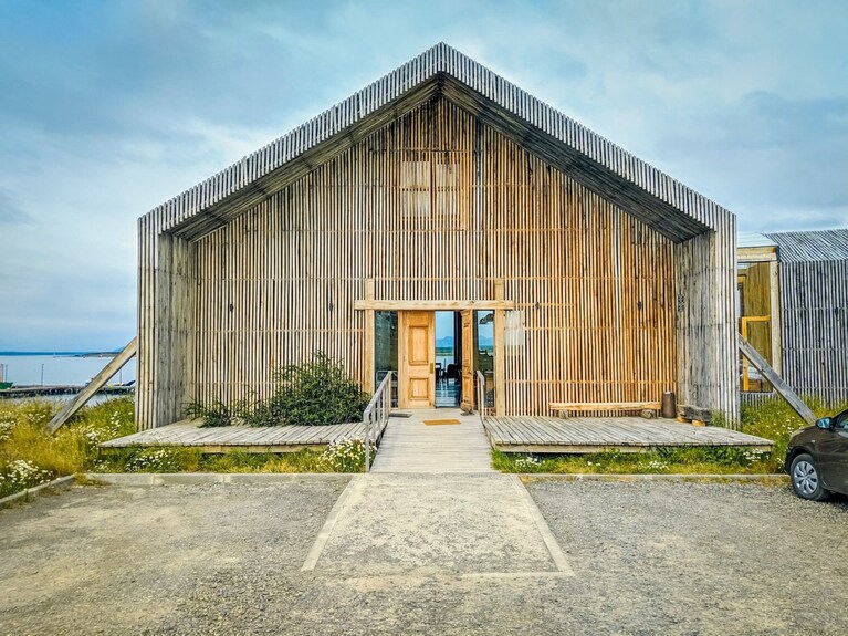 Simple Patagonia Hotel