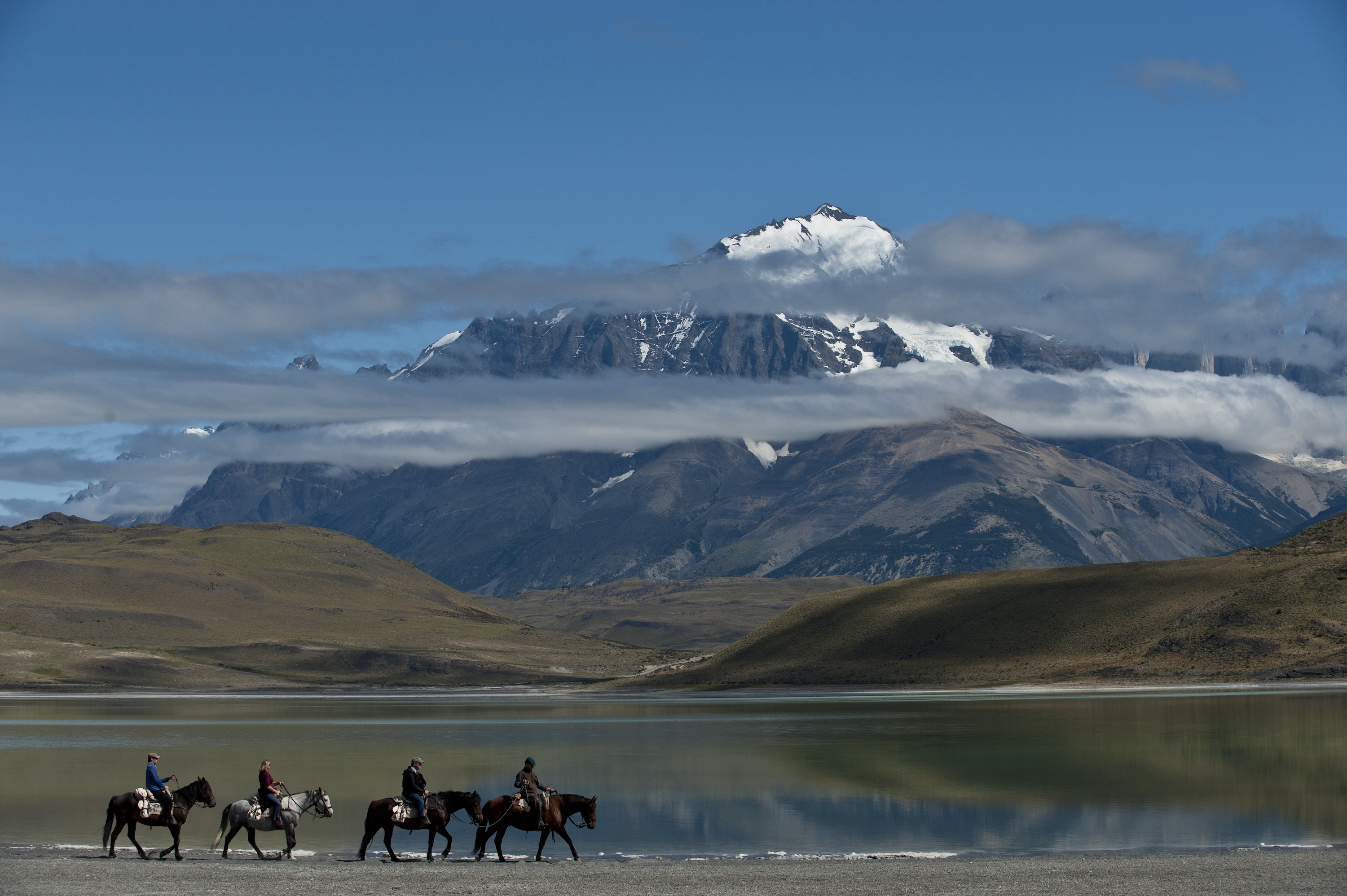 The Singular Patagonia excursions - horse riding 3