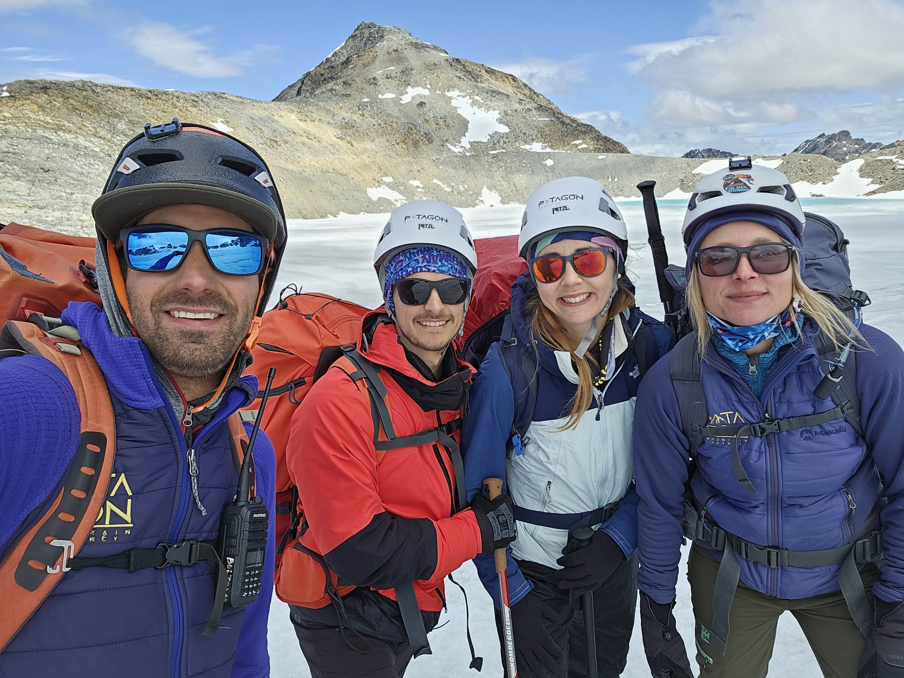 Patagon Mountain Agency - Ojo-del-Albino-Glacier