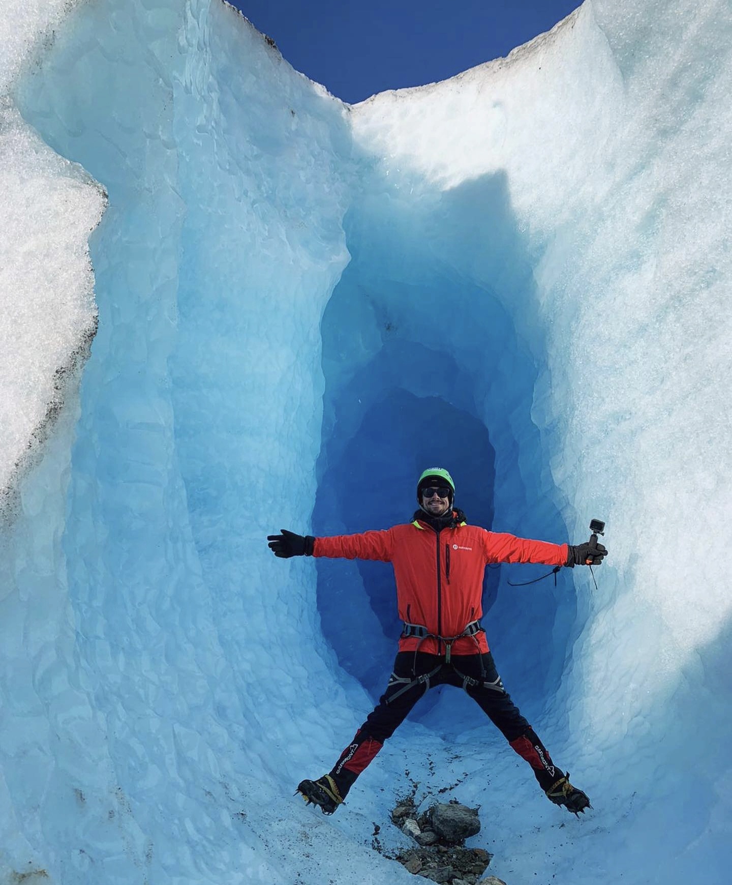 Cristian Paredes - Ice hike in Patagonia