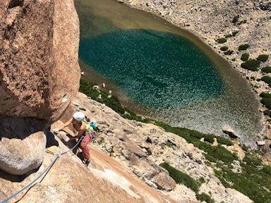 swoop_charlie_recce_climbing_frey_multipitch1